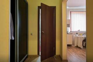 Гостевой дом Апарт-отель Home Краснодар #10 (Односпальные+диван)-14