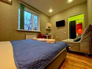 Гостевой дом Апарт-отель Home Краснодар #10 (Односпальные+диван)-7