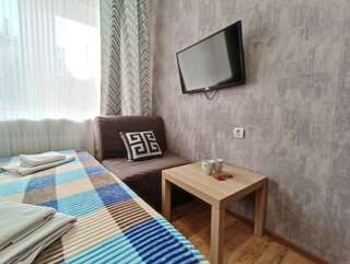 Гостевой дом Апарт-отель Home Краснодар #1 (Раздельные кровати+кресло)-4